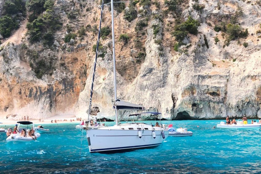 Davide&Golia - Barche e gommoni a Cala Goloritzè